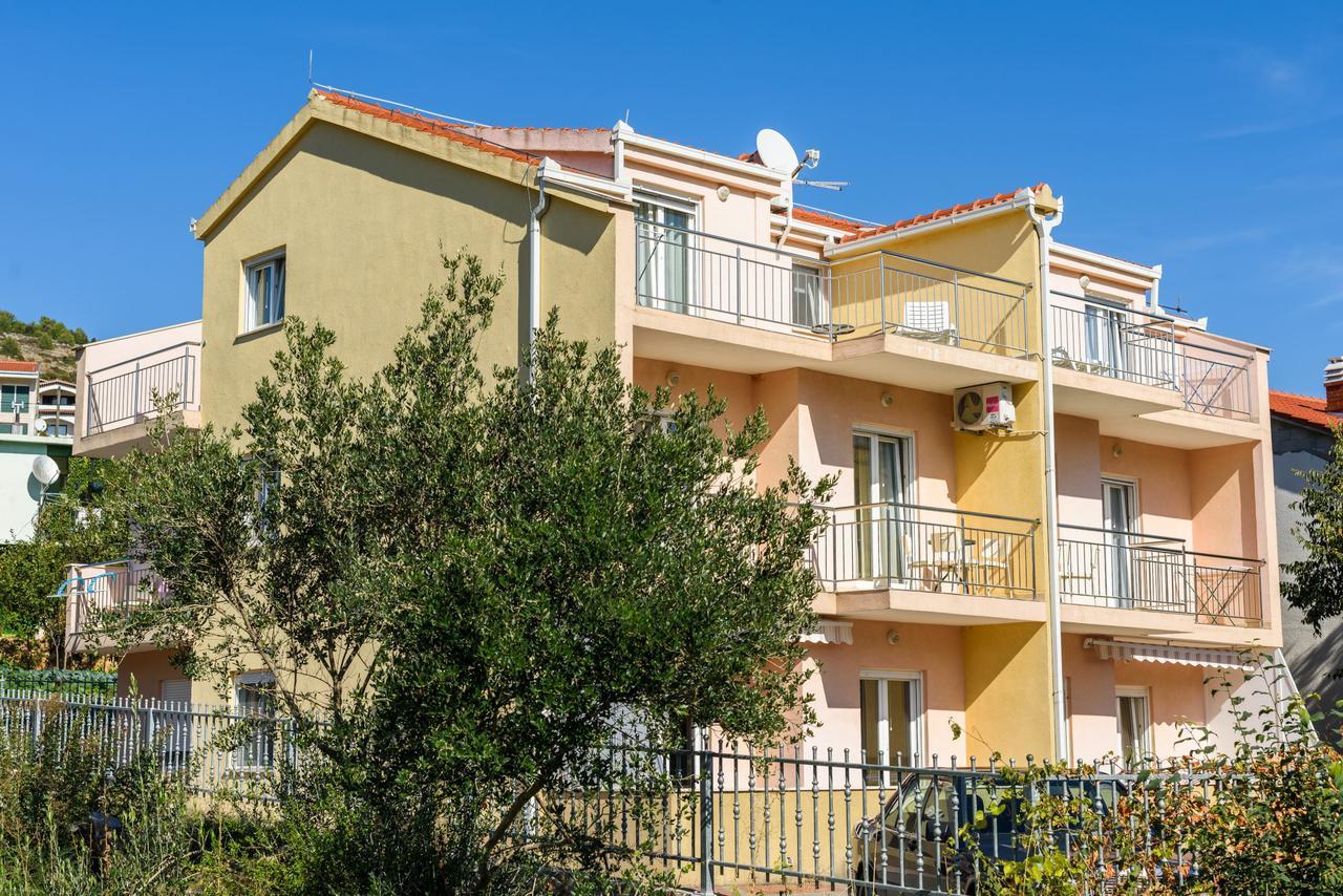 Apartments Neve Marina Exterior foto