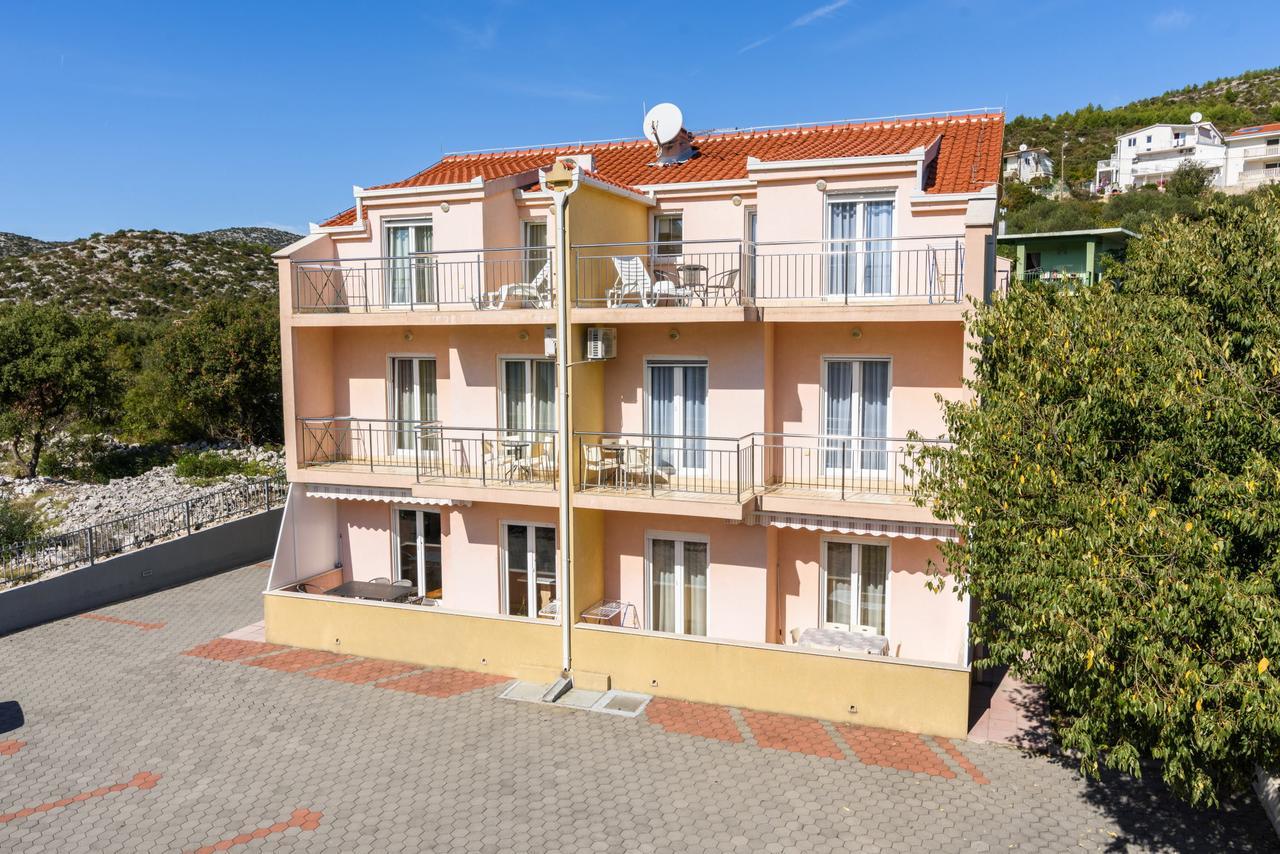 Apartments Neve Marina Exterior foto